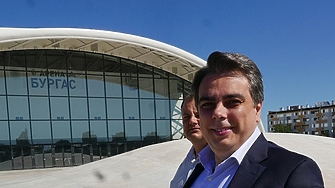 Съпредседателят на Продължаваме промяната Асен Василев разкри фрапиращи нередности при строителството