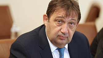 Служебният министър на регионалното развитие Иван Шишков очаква акт 16 за