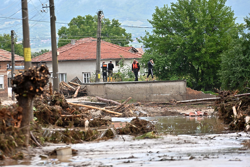 Демерджиев край наводнените села: Има голямо количество трупи, които не са транспортирани, а би трябвало