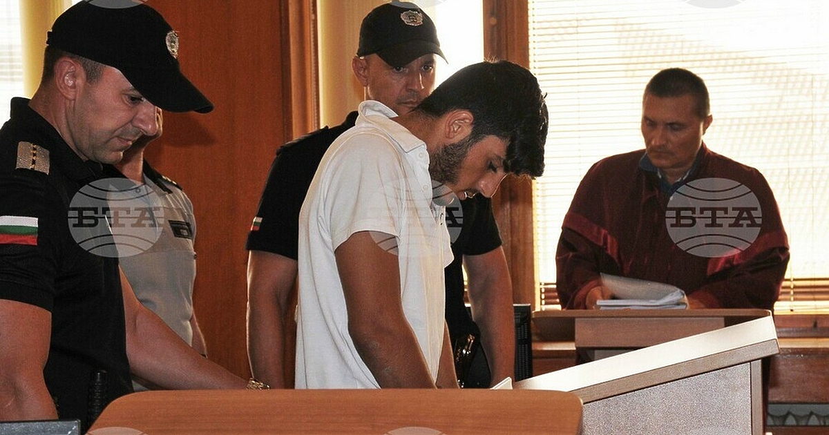 Сирецът, управлявал автобуса с мигранти от катастрофата с двама загинали полицаи,