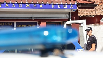 Специализирана полицейска акция се провежда в Русе съобщава БНТ Екипите