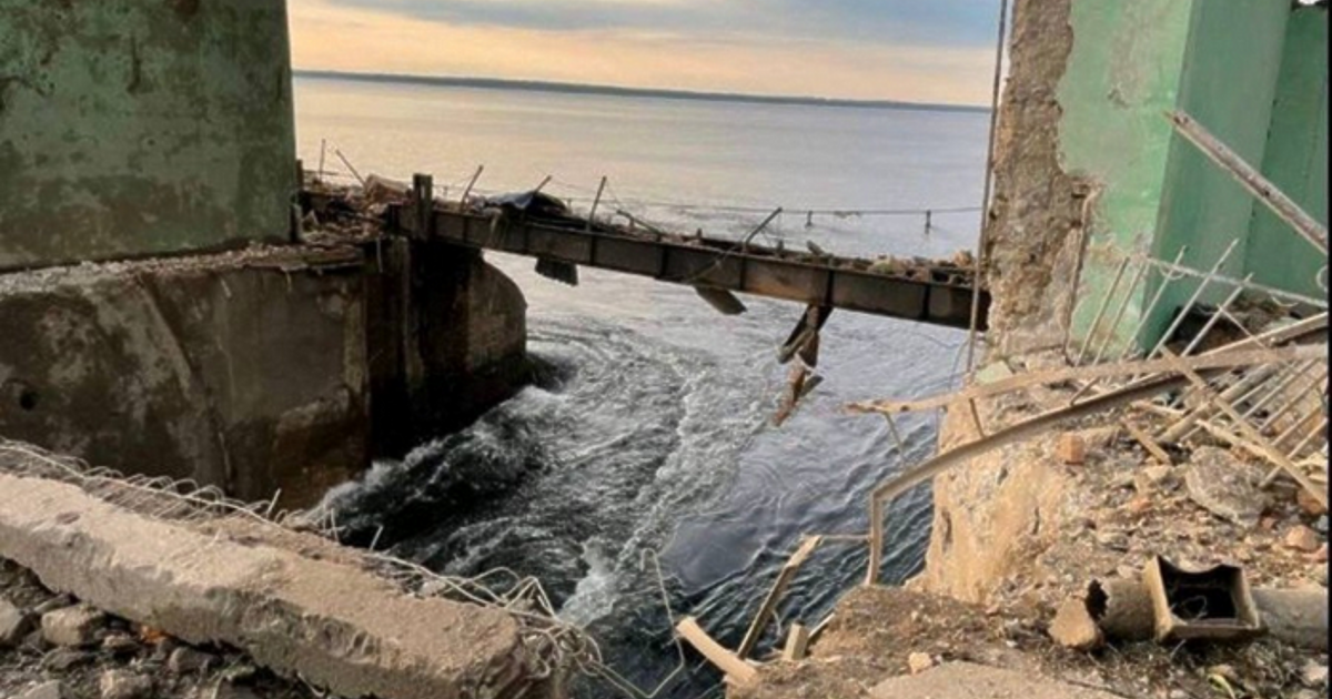 Централният украински град Кривой рог е заплашен от наводнение, след