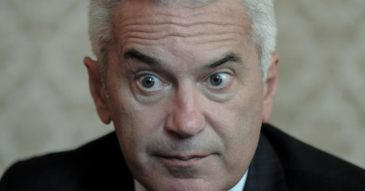 На латински: legenda – четене, четиво е епически вид в