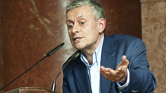 Бившият външен министър Соломон Паси основател на Атлантическия клуб в