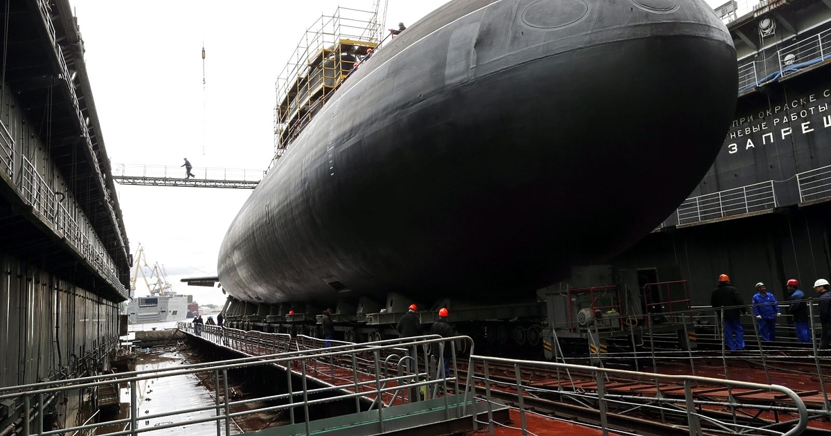 Руска подводница е била засечена в края на септември край