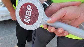 Хванаха служител на ГДБОП да шофира пиян в София става