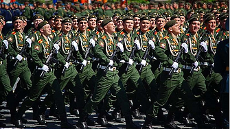 Руската армия набира затворници за фронта