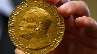 Тазгодишната Нобелова награда за мир може да осъди войната в