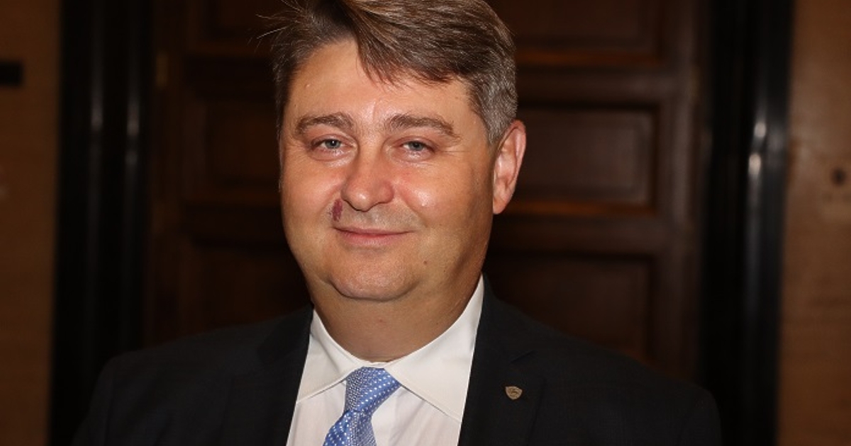 Магистратът е длъжен да спазва абсолютна дискретност и служебна тайна