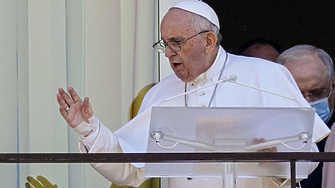 Папа Франциск днес защити мигрантите като нарече отказа да бъдат