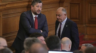 Политиката не е спорт В политиката може да си на