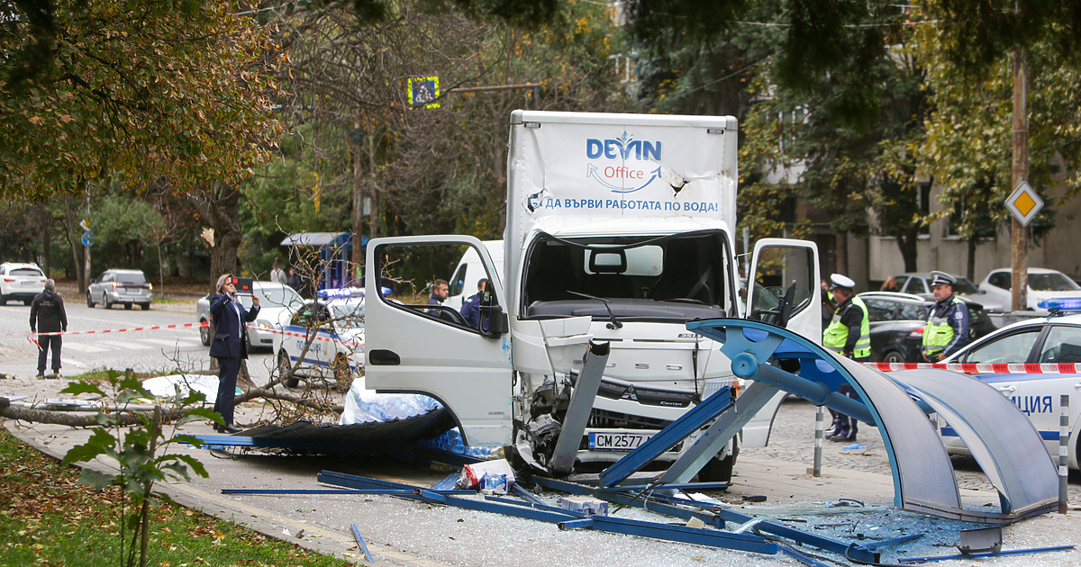 Шофьорът на камиона, прегазил 19-годишно момиче в София, е привлечен