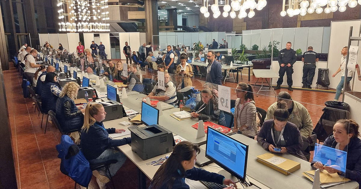 ГЕРБ води пред Продължаваме промяната с над 5 на сто