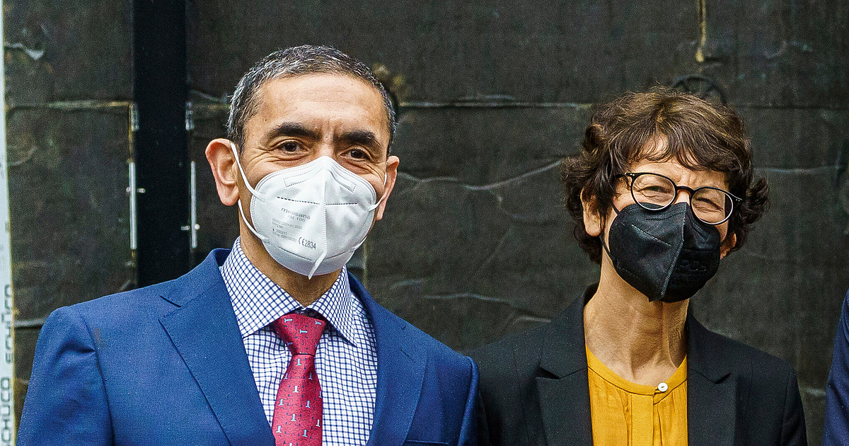 Озлем Тюреджи и Угур Сахин, съпрузите, съосновали BioNTech, обещават ваксина