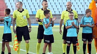 Петима футболни рефери отпадат от съдийските назначения на професионално ниво в