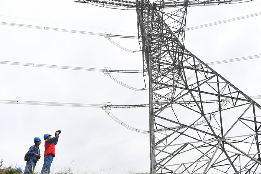 Министерство на енергетиката няма да предлага двойна тарифа за тока