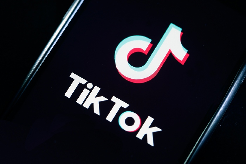 TikTok ще позволява живо излъчване само на потребители 18+