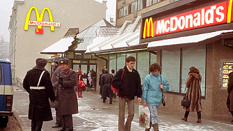 Около 42 от чуждестранните компании са обявили оттеглянето си от