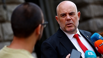 Както вчера бе заявил Иван Гешев предлага на служебния вътрешен