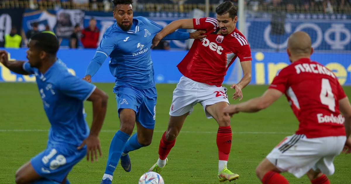 Левски и ЦСКА 1948 направиха 0:0 в най-интригуващия мач от