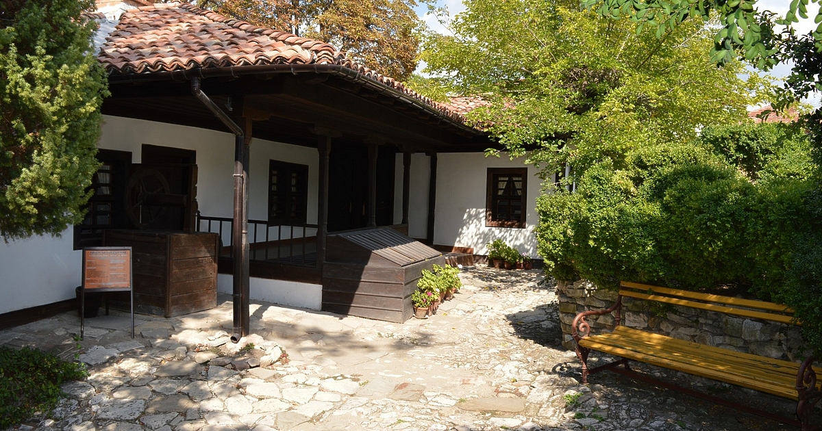 България е държава с хилядолетна история и огромно културно наследство.