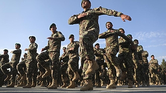 Русия се опитва да вербува бивши афганистански командоси за войната