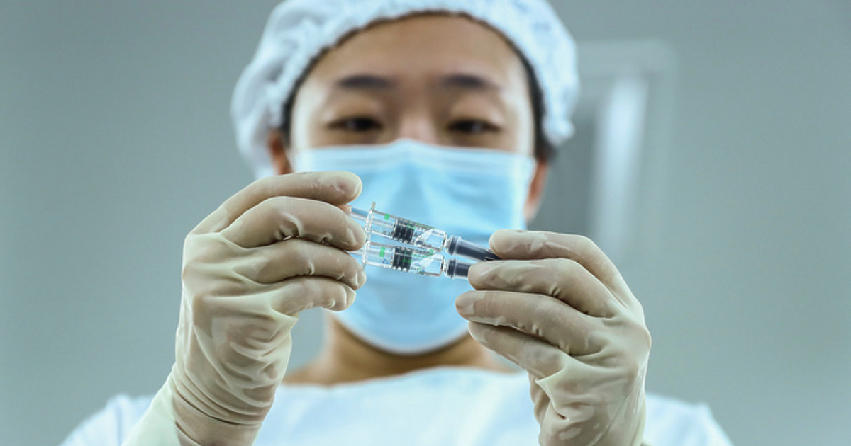 Броят на заразените с коронавирус в Китай за денонощие бележи