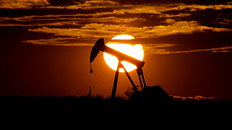 Цената на петрола - рекордно ниска за последните 2 месеца