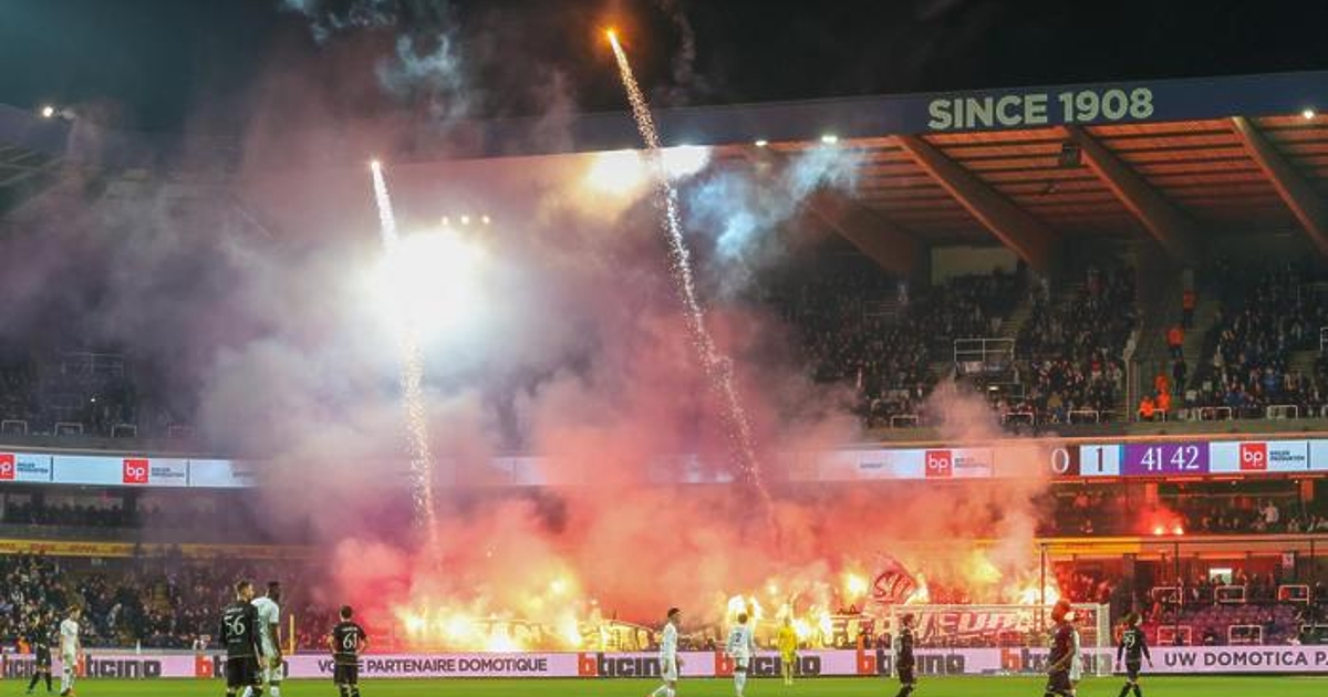 Андерлехт“ продължи агонията си в белгийското първенство.Съперникът на Лудогорец“ в