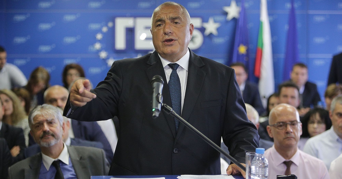 Лидерът на ГЕРБ Бойко Борисов днес предприе медийна офанзива. За