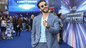 Актьорът Крис Евънс беше обявен от списание Пийпъл за най сексапилния