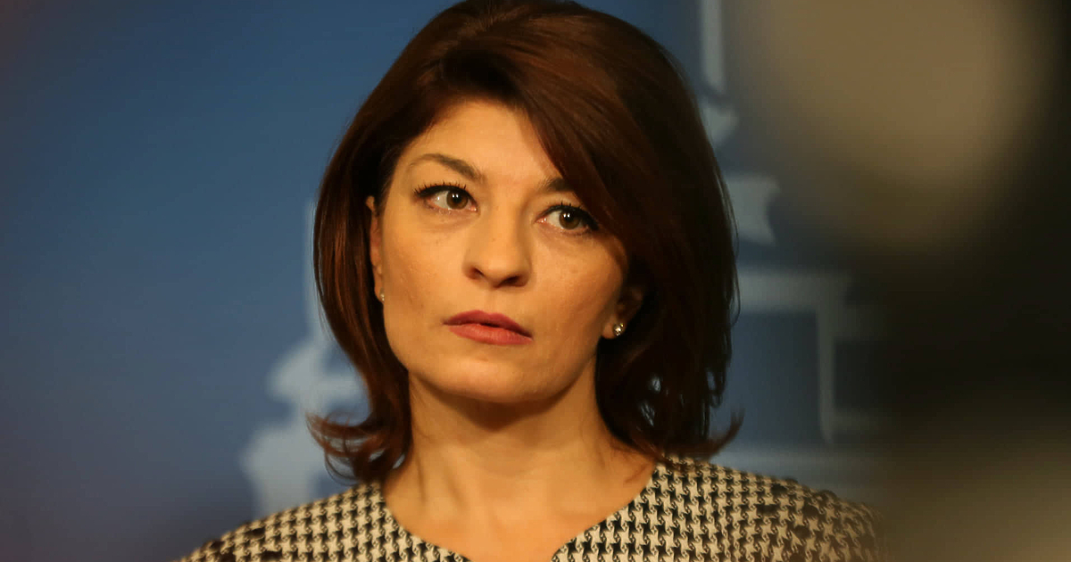 Три опита за събиране на кворум бяха нужни на Народното