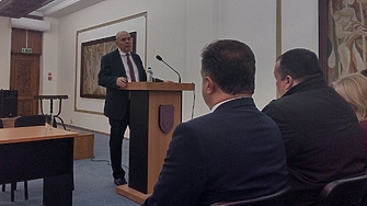 Депутатите нямат аргументи страх ги е да чуят гражданите ще