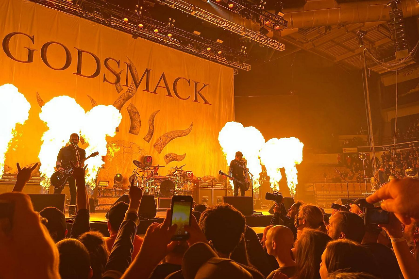 Godsmack с ново парче - марково и мощно