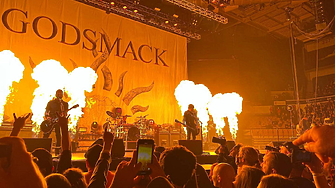 Godsmack с ново парче - марково и мощно