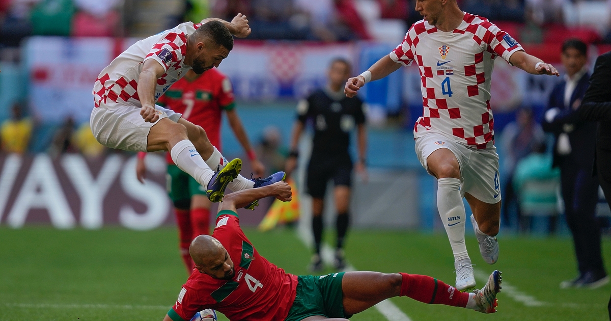 Парламентът на Хърватия си даде почивка от 12:00 до 14:00