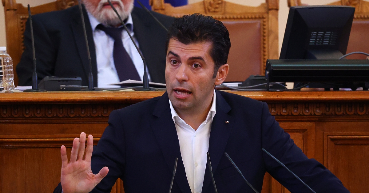 От всички приоритети за държавата, БСП, ГЕРБ и ДПС избраха