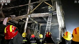 Пожар в китайски завод уби 38 души