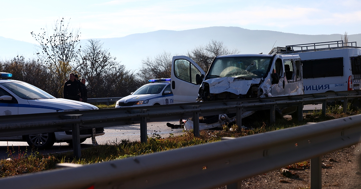 Министърът на вътрешните работи Иван Демерджиев е разпратил писма до