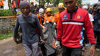 268 станаха жертвите на земетресението в Индонезия