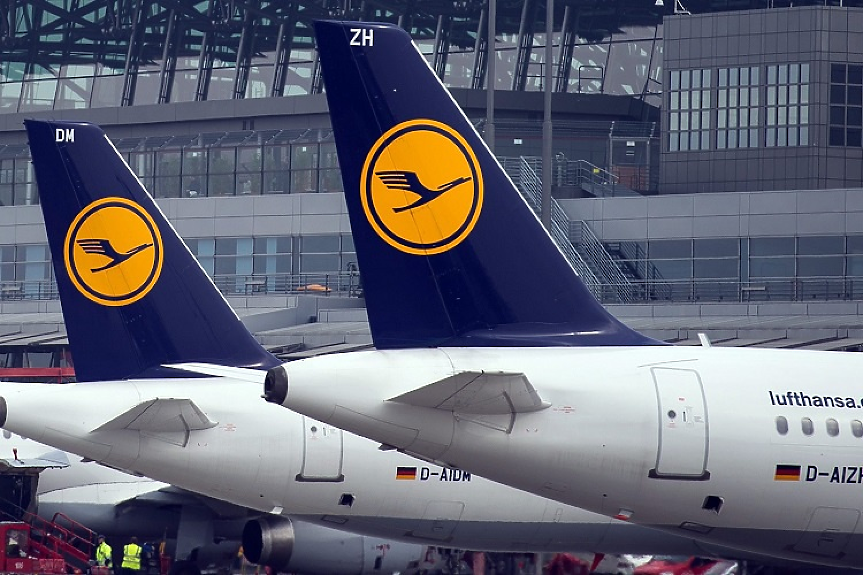 Екоактивисти блокираха летищата в Берлин и Мюнхен
