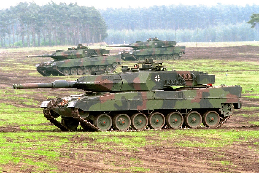 САЩ окуражиха Германия да даде на Украйна танкове „Леопард“ 2