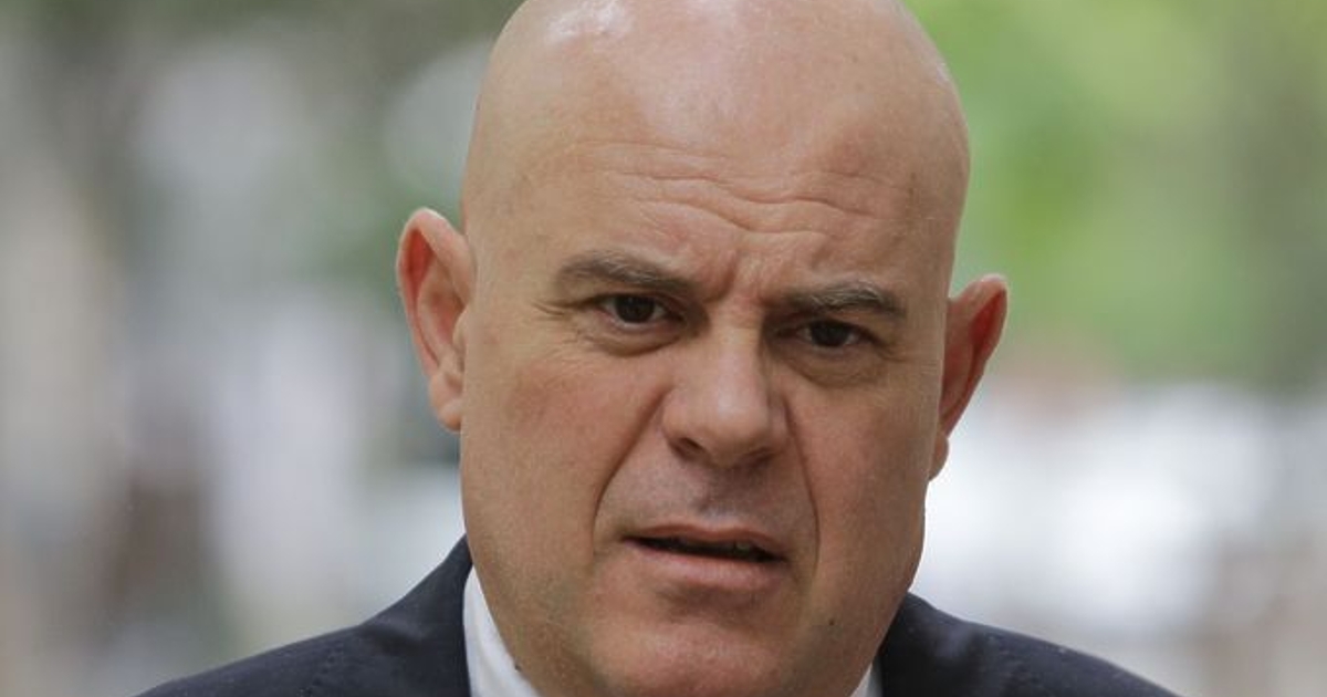 С цитати от бащата на правовата държава Роберт фон Мол, Любен