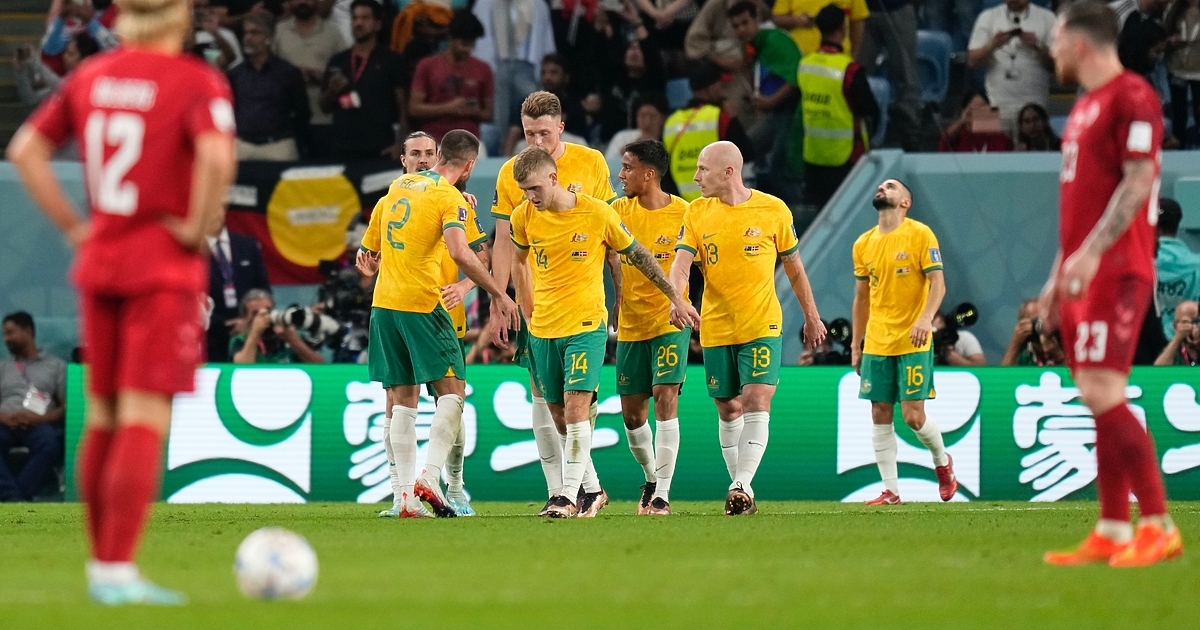 Австралия подхлъзна Дания с 1:0 и е на осминафинал на