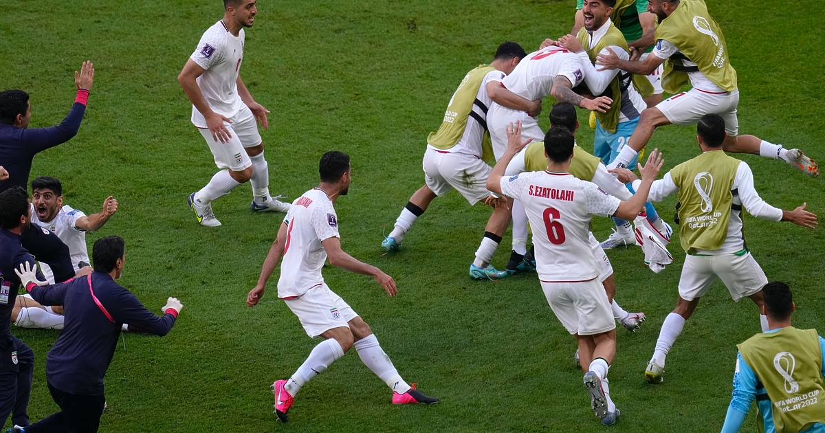 Тимът на Иран се вдигна след унизителното 2:6 срещу Англия