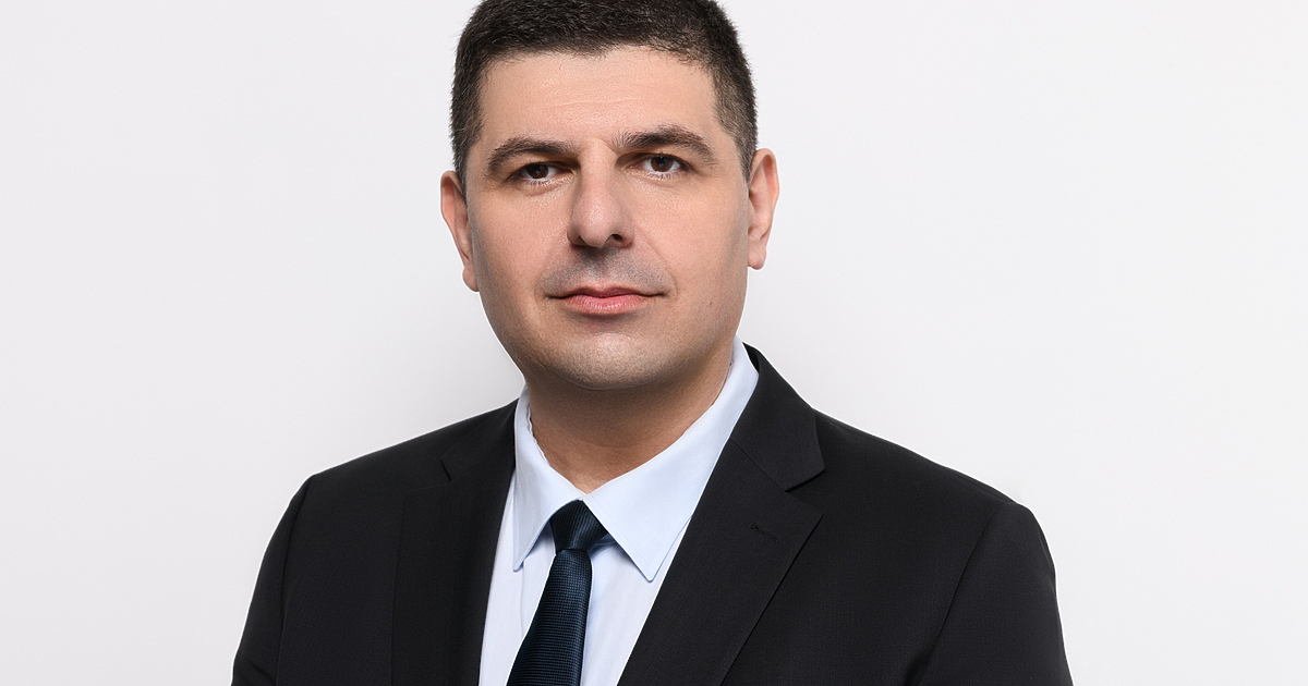 Депутатът от Демократична България Ивайло Мирчев оповести на профила си