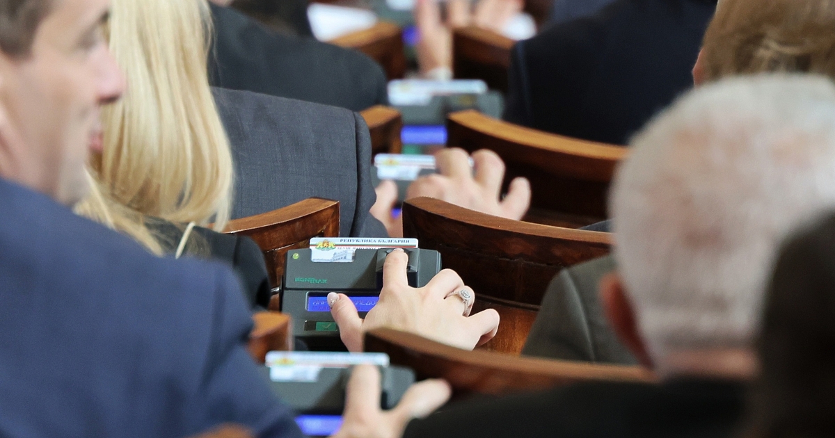 Който и юрист в парламента да попитате, той ще ви