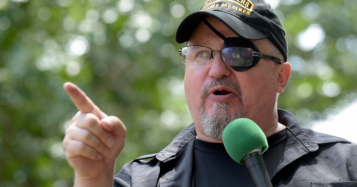 Основателят на милиция Пазители на клетвата“ (Oath Keepers) Стюарт Роудс