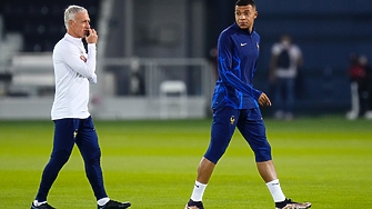 Селекционерът на националния отбор на Франция Дидие Дешан отхвърли възможността