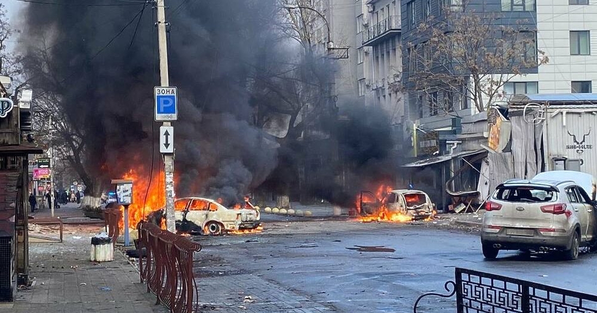 Петима души загинаха и 20 бяха ранени днес при руски